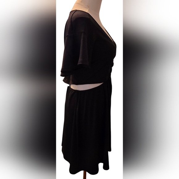 Divided by H&M Cut Out Jersey Dress - Picture 6 of 11